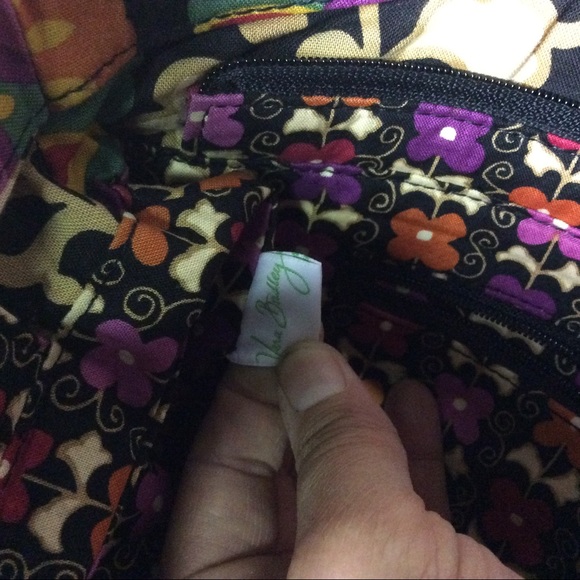 Vera Bradley New purse - Picture 6 of 7